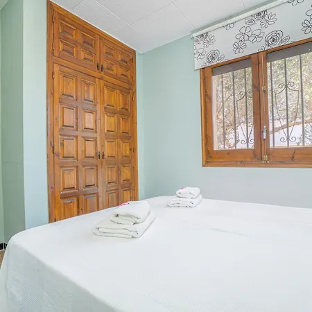 Apart-rent Casa Con Jardin Pani 0081 Villa Empuriabrava