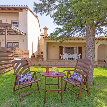 Villa Apart-rent Casa Con Jardin Pani 0081 Empuriabrava